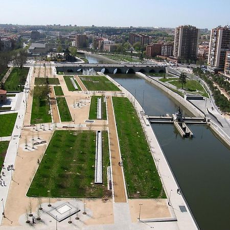 Piramides 2 Apartment Madrid Exterior foto